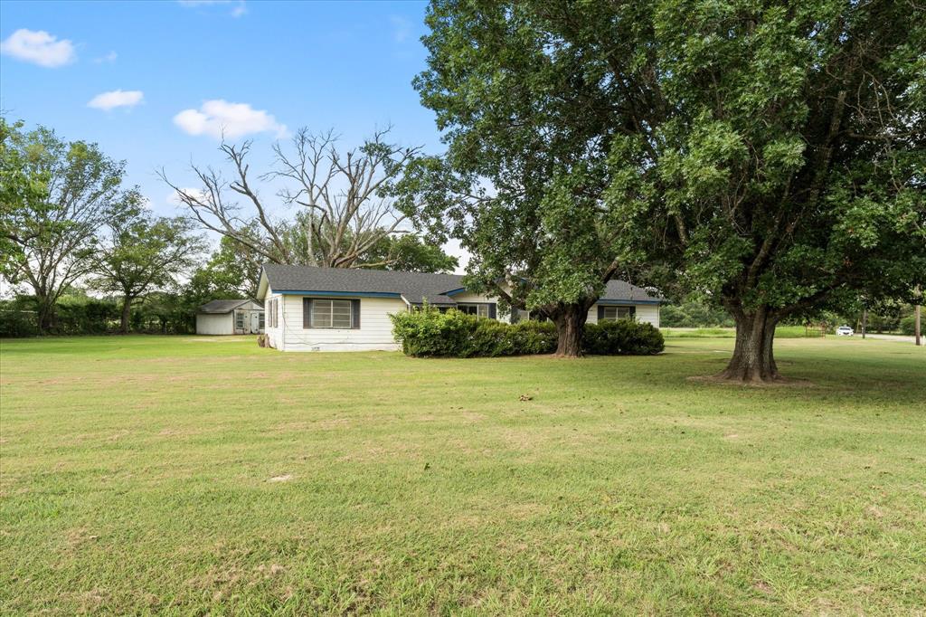 101 SE County Road 2240