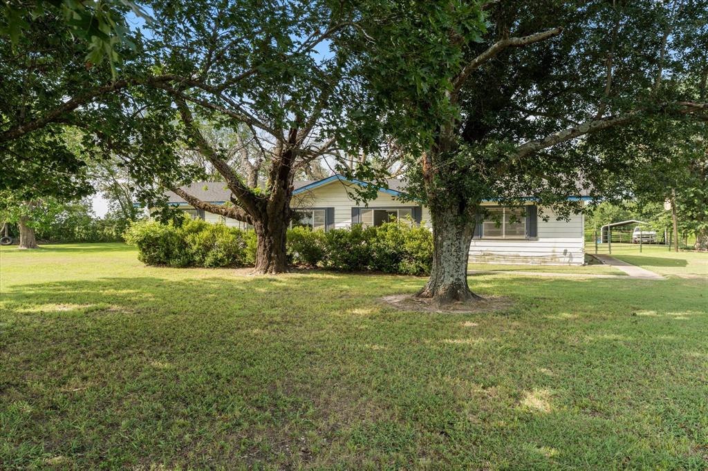 101 SE County Road 2240