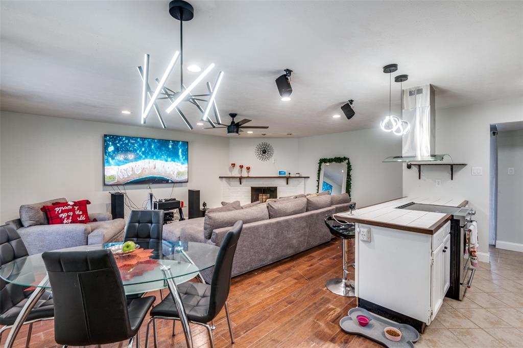 3232 Bunker Hill Drive