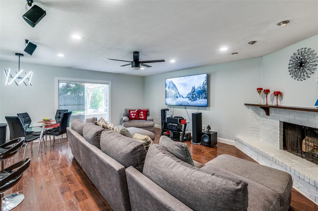 3232 Bunker Hill Drive