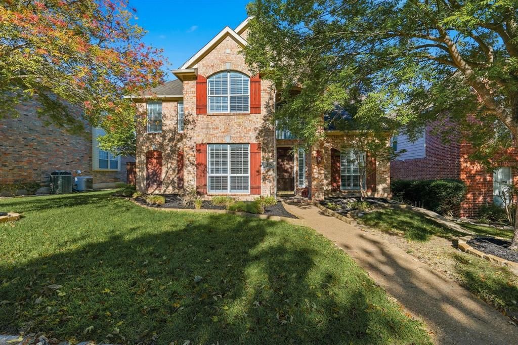 Photo for 1506 Greenbriar Drive, Allen, TX 75013 (MLS # 21075492)