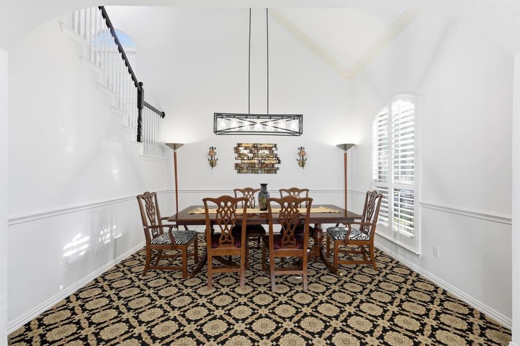 1506 Greenbriar Drive