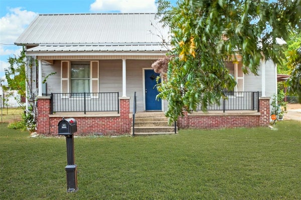 102 POPLAR ST, MARSHALL, TX 75670 - Image f905344faef8eee1b6089e37b92d29dd/1044295072