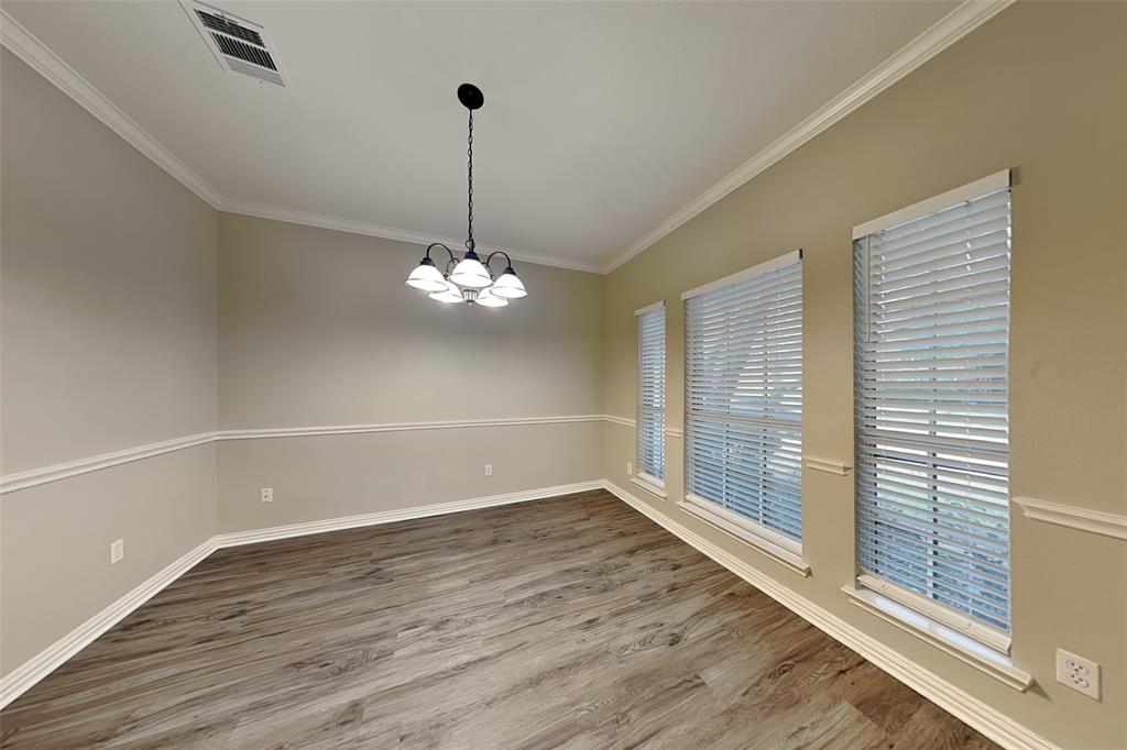 112 Brentwood Court