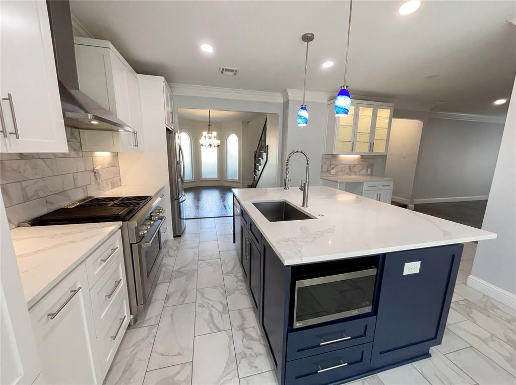 4120 Voss Hills Place