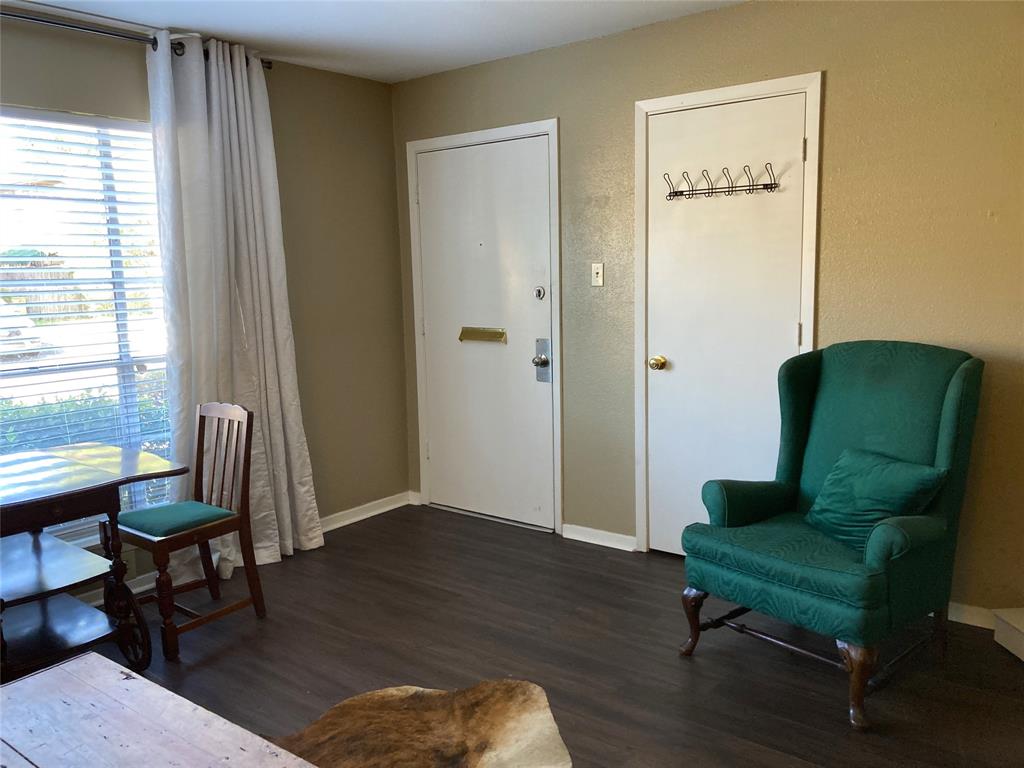 East Kings Court - Residential