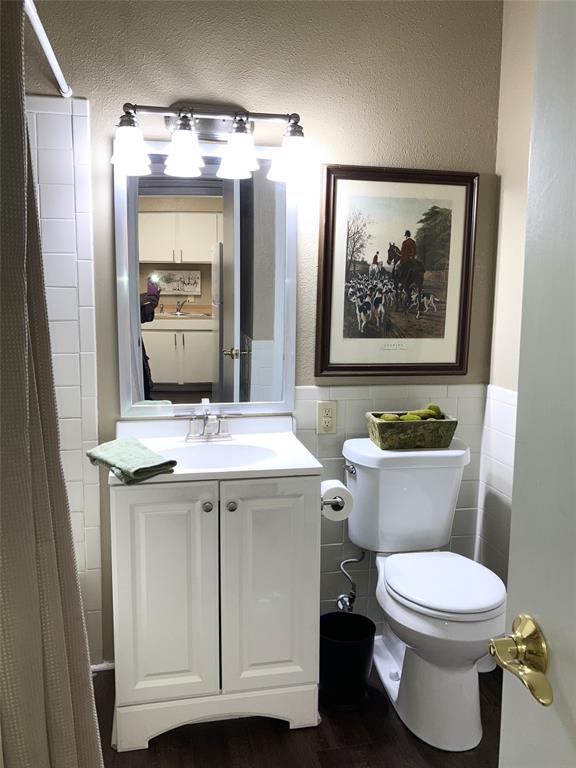 East Kings Court - Residential