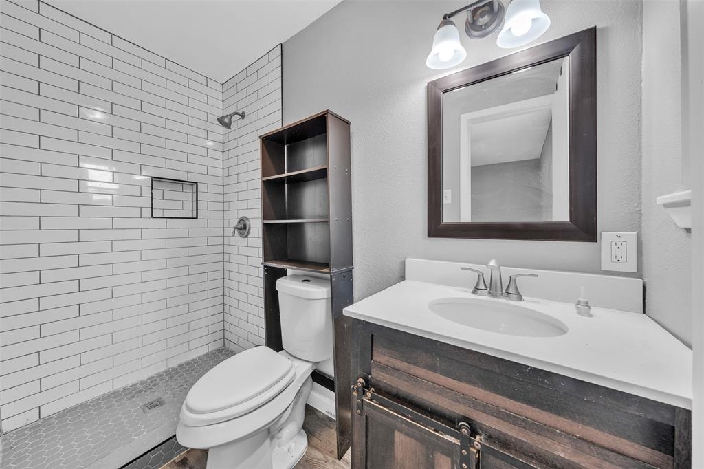 Eastridge Park 02 - Residential Lease