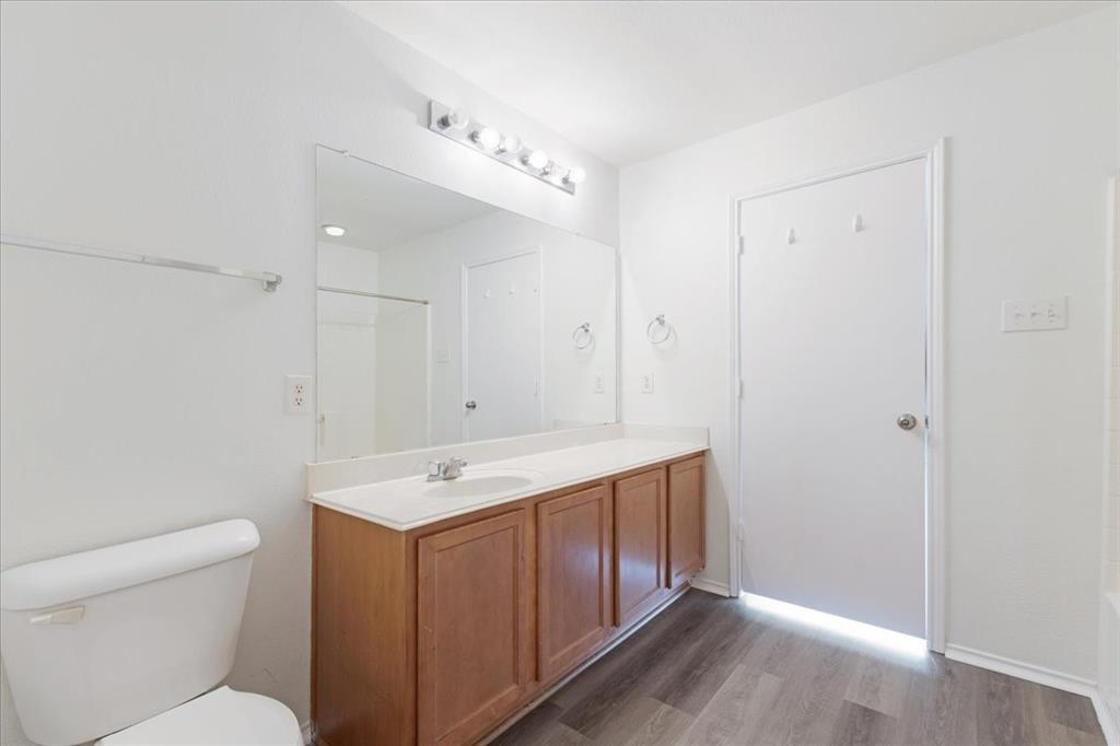 Villages Of Chisholm Ridge Th - Residential