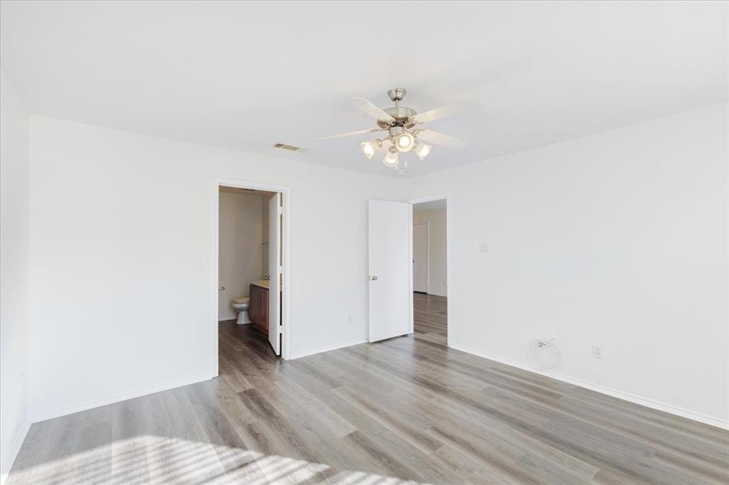 Villages Of Chisholm Ridge Th - Residential