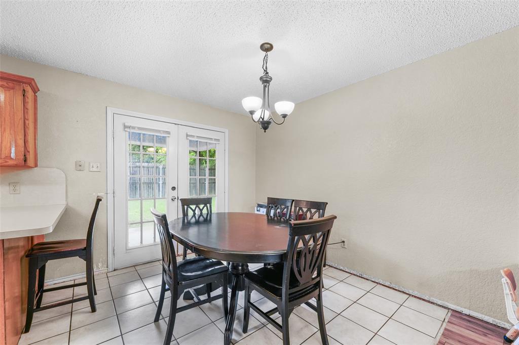 6117 Courtside Drive