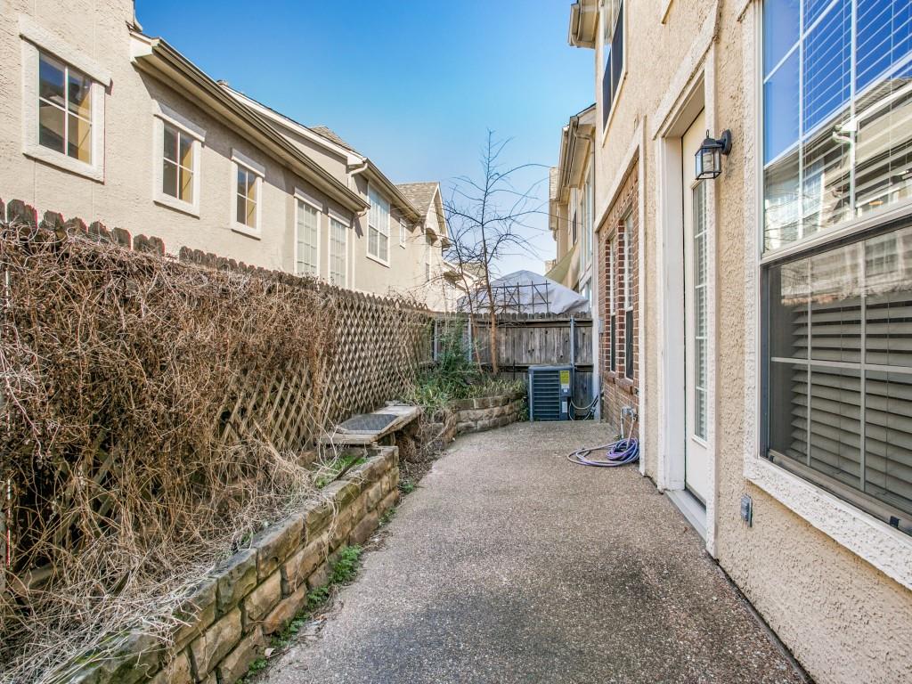 Villas Of Cottonwood Creek - Residential Lease