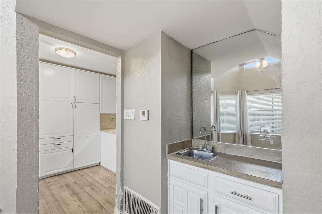 Lifescape Villas On Dublin Condos - Residential