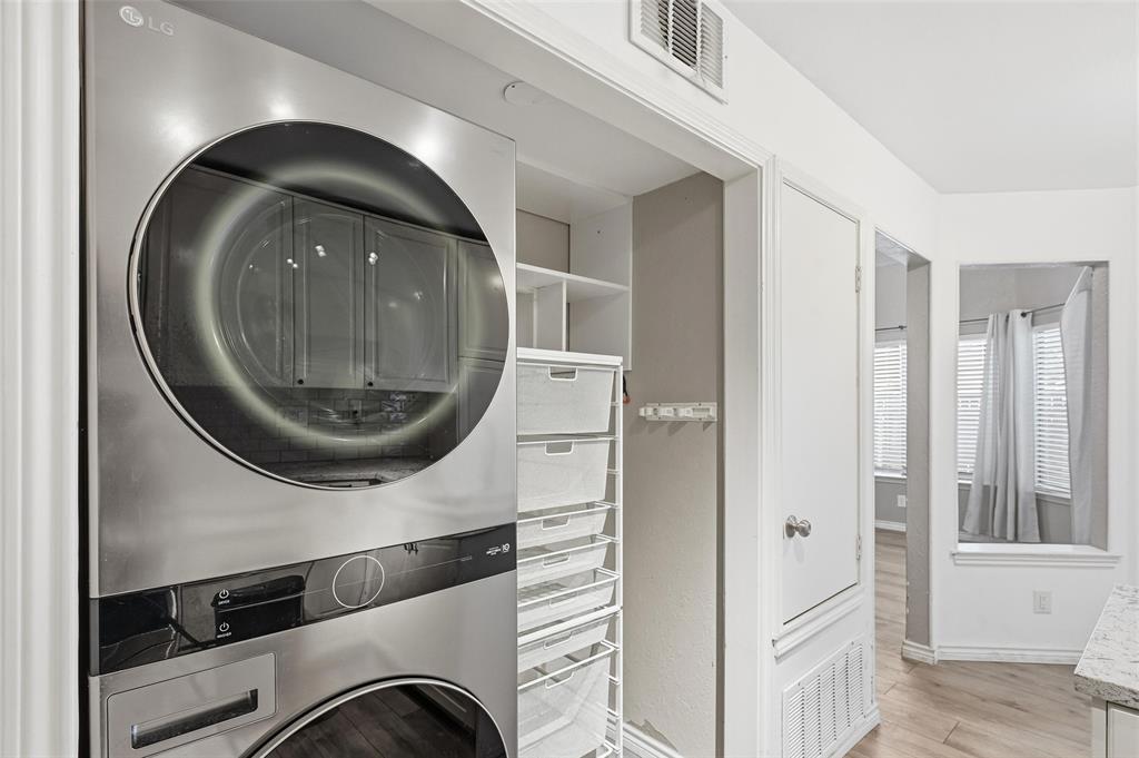 Lifescape Villas On Dublin Condos - Residential