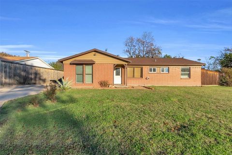 2606 William Brewster Drive Irving TX 75062