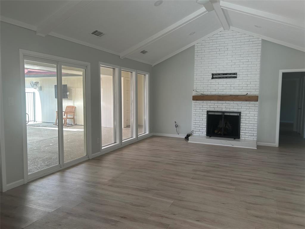 1104 Hillsdale Drive