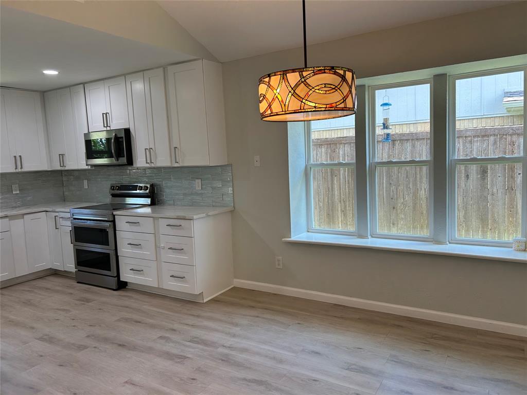 1104 Hillsdale Drive