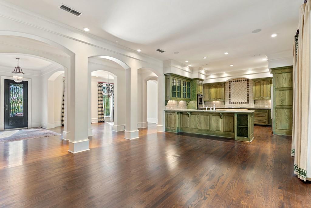 Colonial Estates - Residential