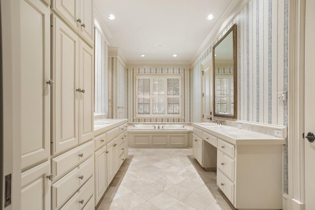 Colonial Estates - Residential