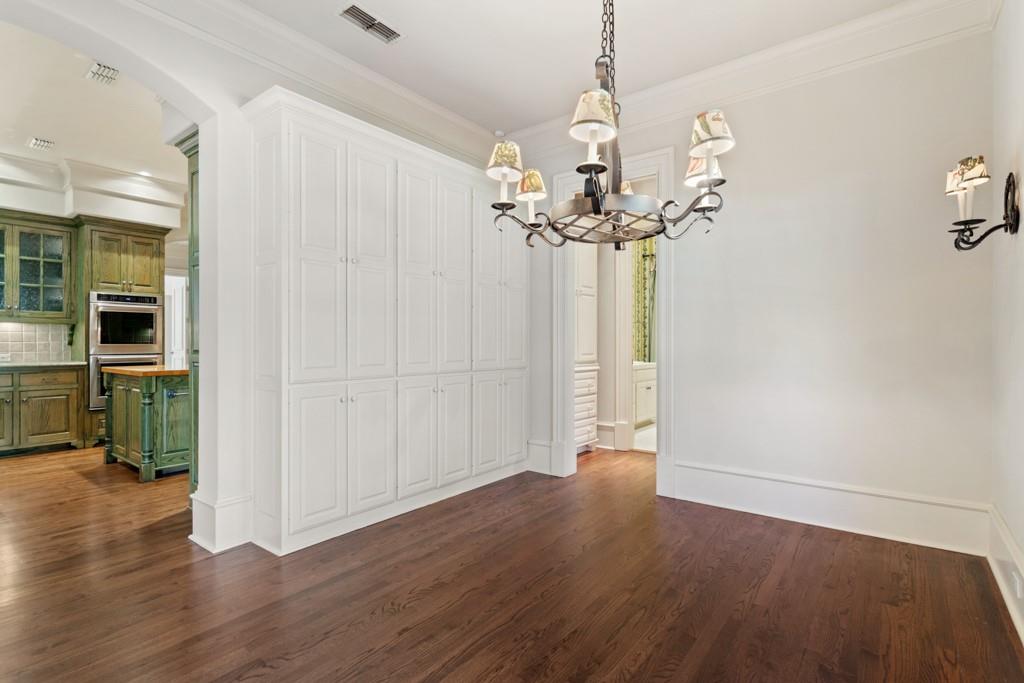 Colonial Estates - Residential