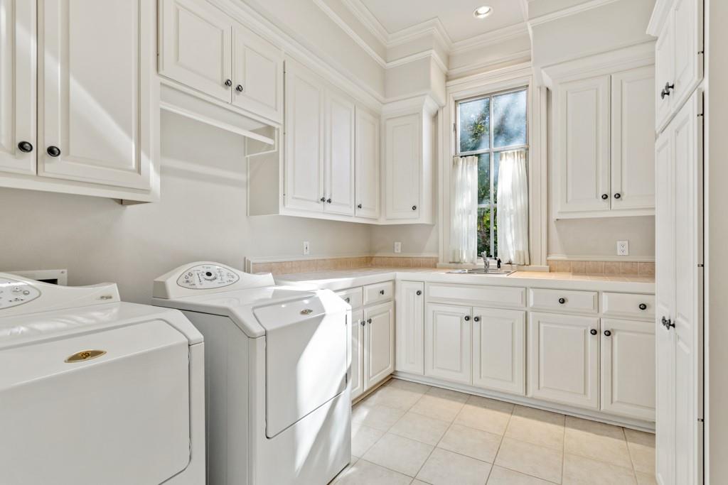 Colonial Estates - Residential