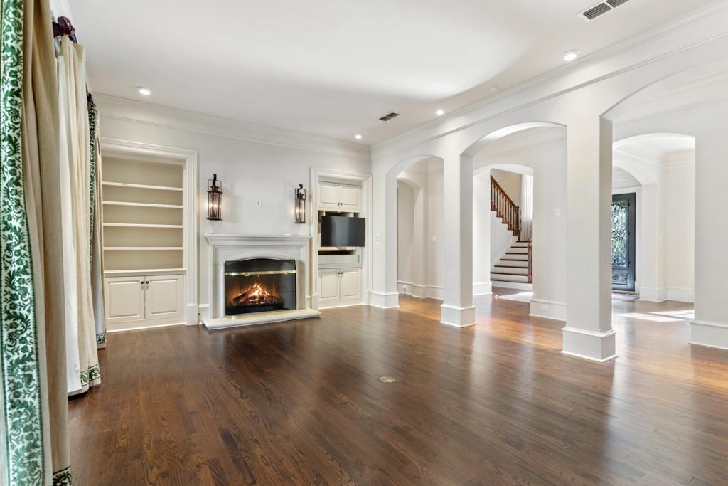 Colonial Estates - Residential