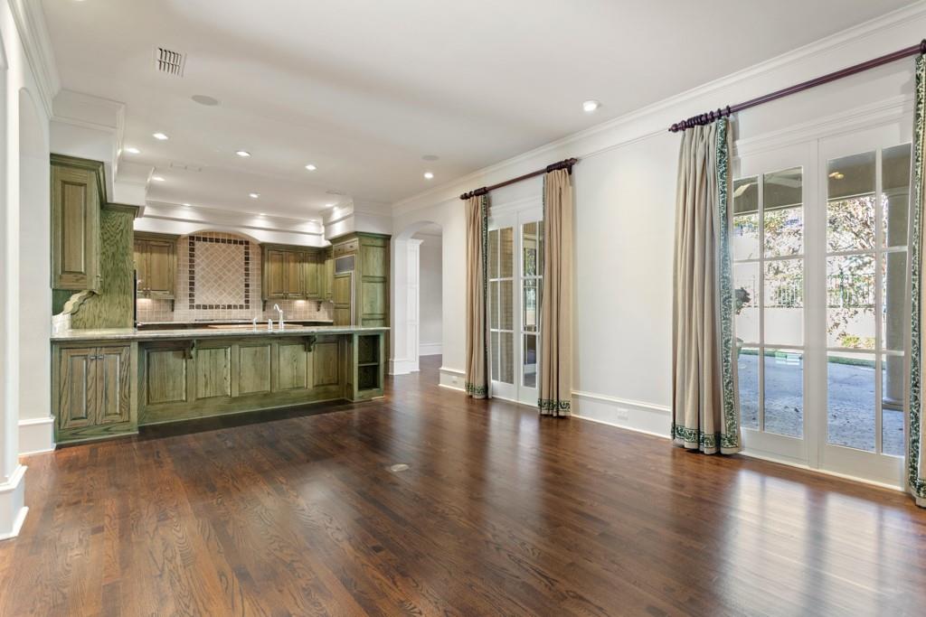 Colonial Estates - Residential