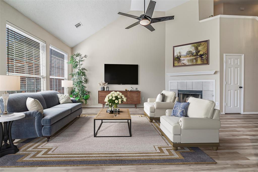 Hunters Glen Twelve - Residential