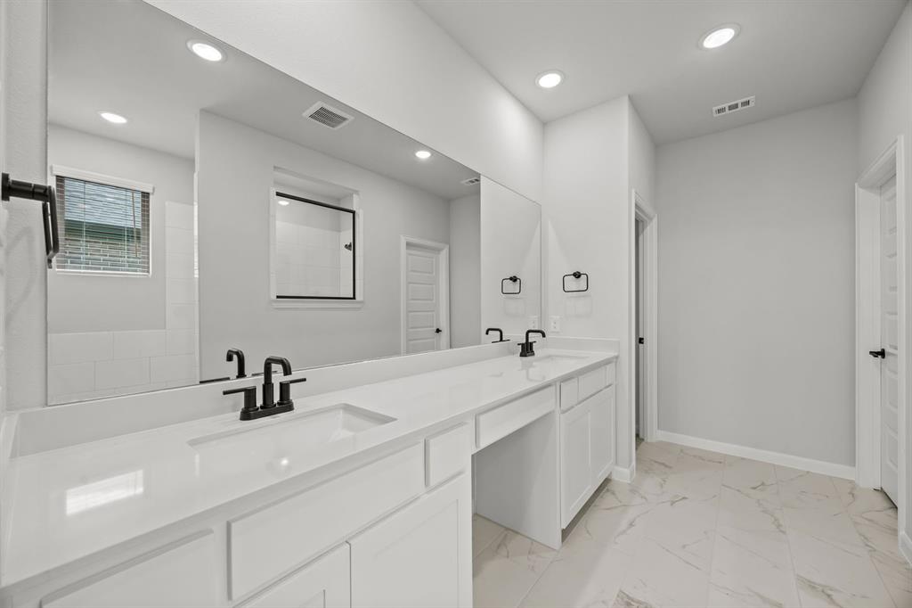 Tinsley Meadows - Residential