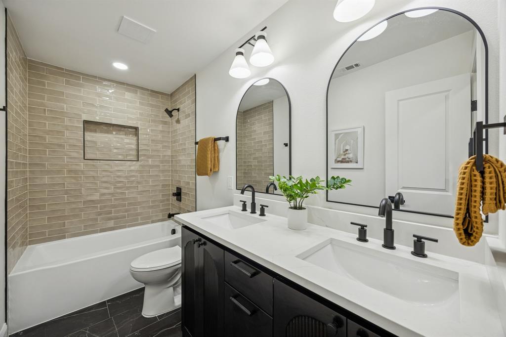 Hillcrest Manor 1st Sec - Residential