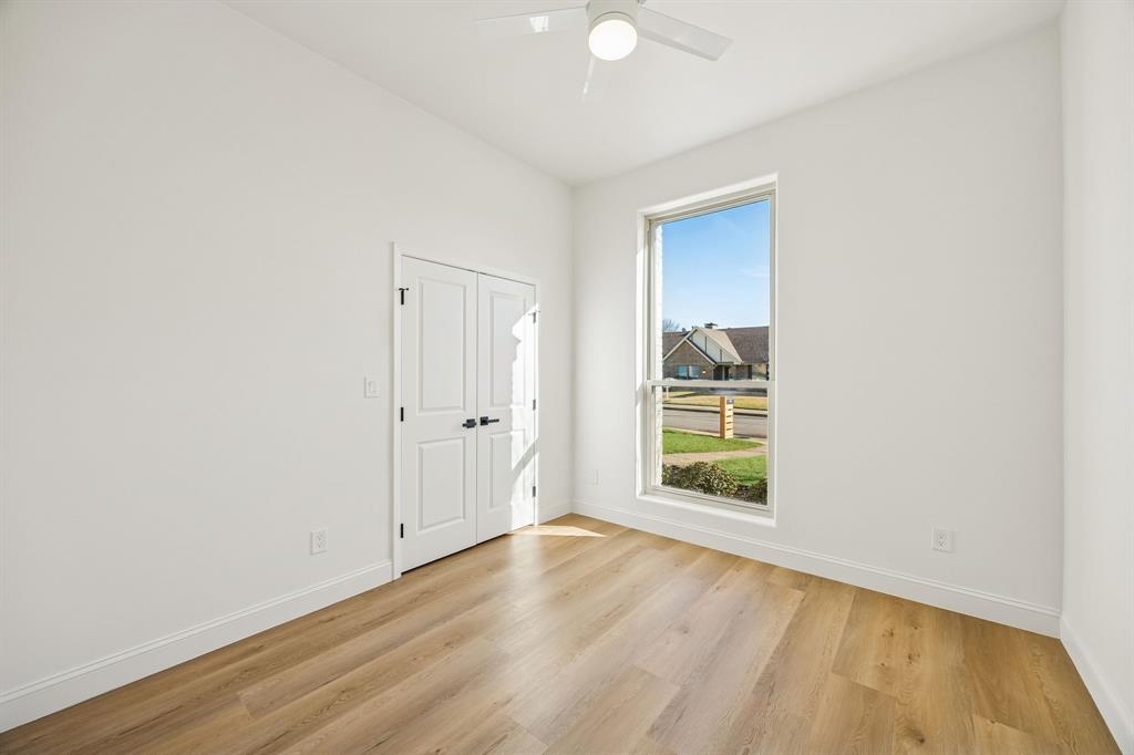 Hillcrest Manor 1st Sec - Residential