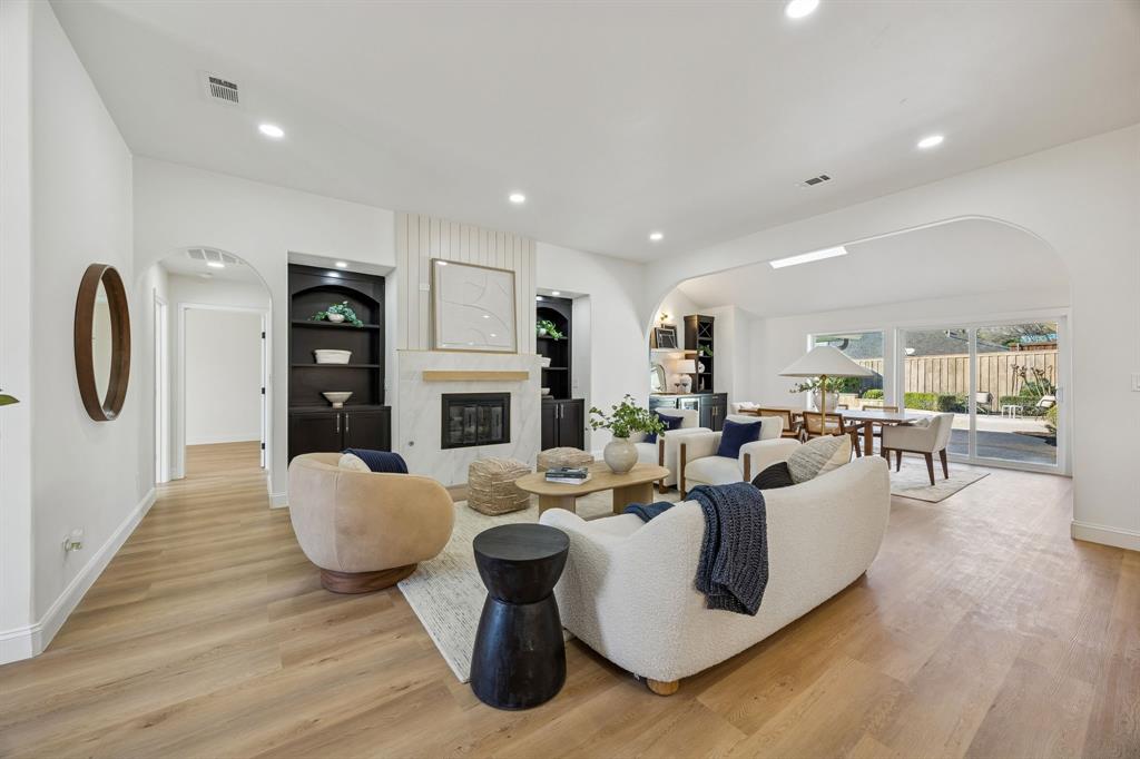 Hillcrest Manor 1st Sec - Residential