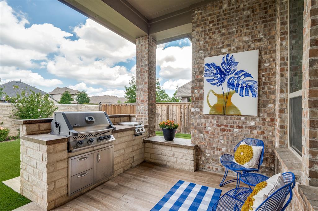 909 Hubbard Creek Trail