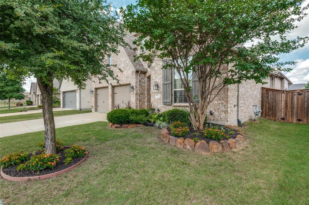 909 Hubbard Creek Trail