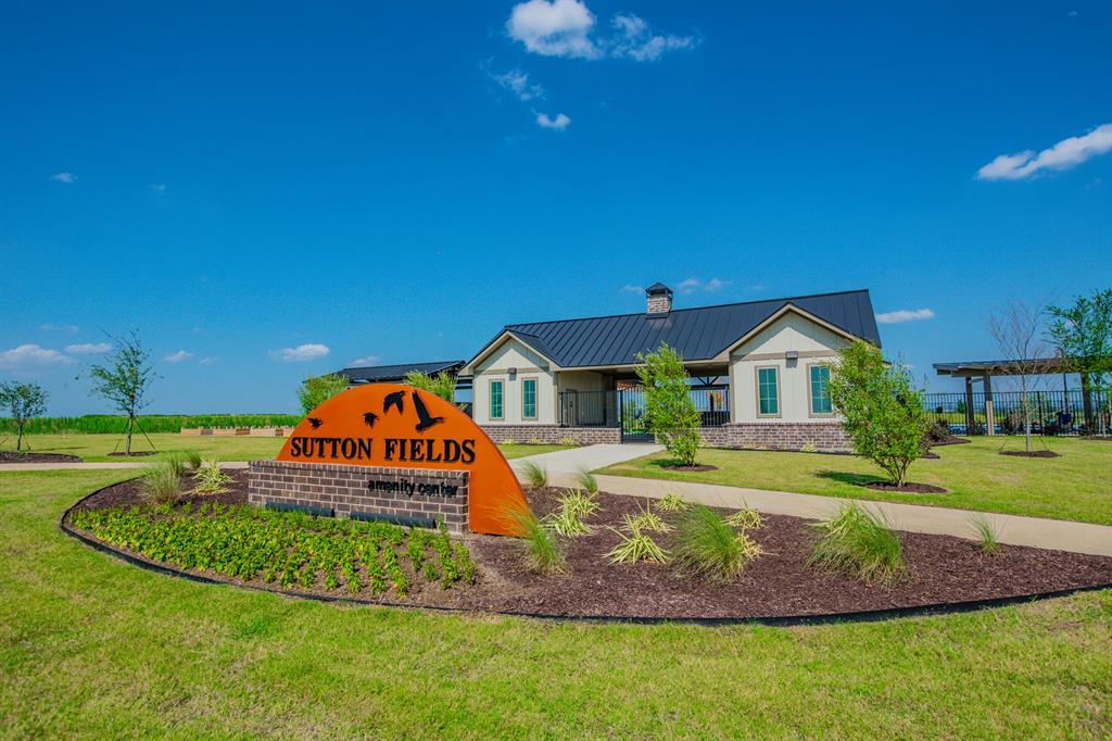 Lily Creek at Sutton Fields - Residential