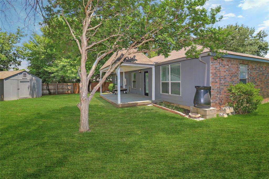 7008 Hanging Cliff Place