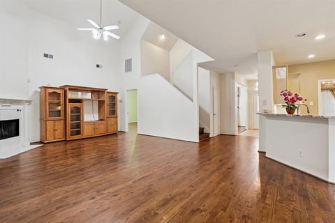 2036 Camelot Drive Lewisville TX 75067