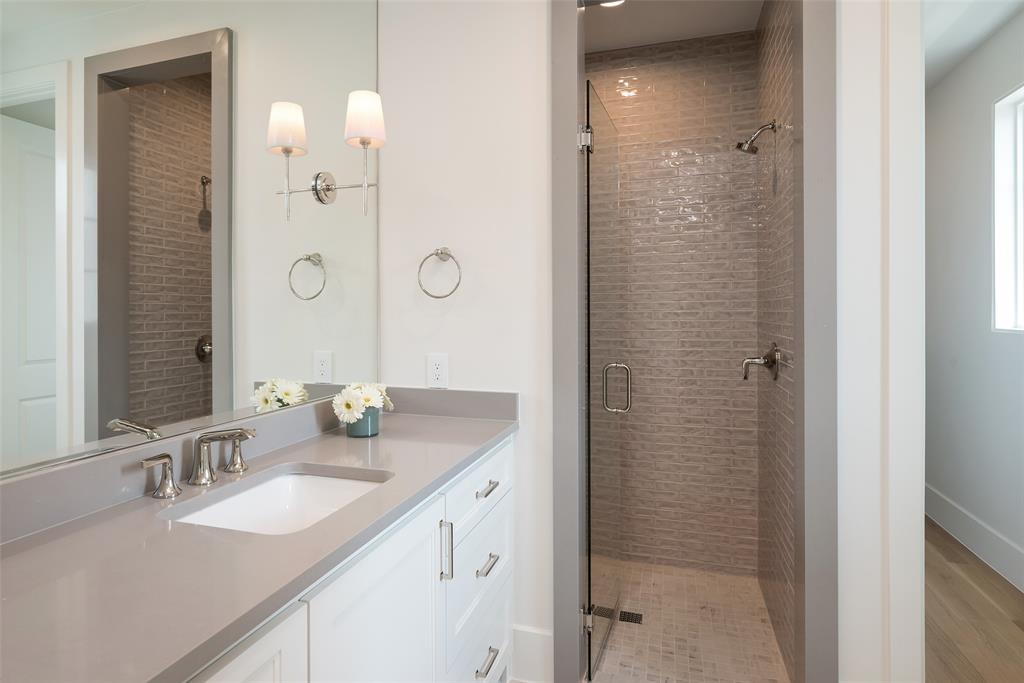 Highland Park West 8 Instl - Residential