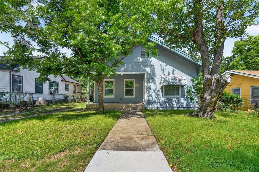Rare house-hack or investor opportunity near TCU with multiple income possibilities. The front home offers a 3-bedroom, 2-bath layout, while the rear building includes 1-bedroom, 1-bath units and is currently partially gutted, giving the next owner a blank canvas to finish out and maximize the property’s potential.

One of the biggest advantages is the setup: the property has a total of 4 kitchens, creating flexibility for an owner-occupant, investor, or someone looking to explore multiple rental options. Live in the front house and rent out the back units, lease everything once completed, or look into the possibility of converting the property into a 4-unit setup.

With a short commute to TCU and strong rental demand in the area, this is the type of property savvy investors look for but rarely find. It needs vision and work, but the upside is real.

Bring your contractor, run the numbers, and schedule a showing today. Buyer to verify zoning, unit count, permits, kitchens, and all intended use.