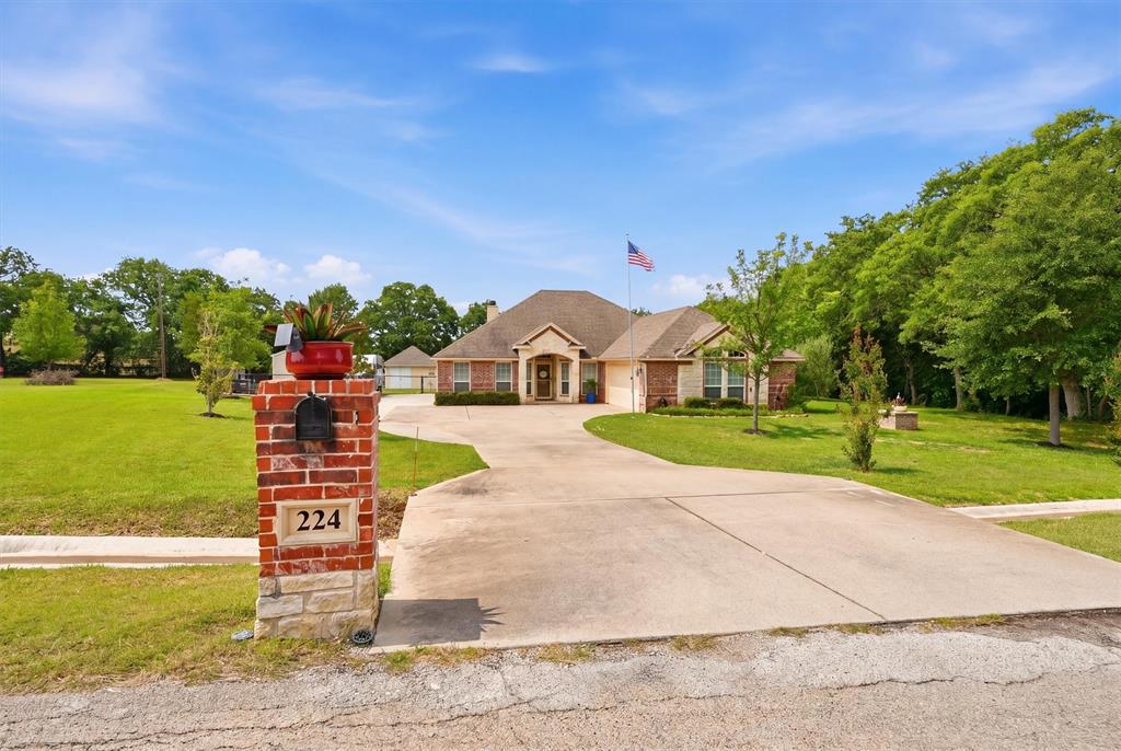 224 Hidden Creek Loop