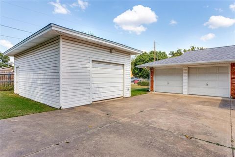 Tiny photo for 240 Smith Street, Burleson, TX 76028 (MLS # 21198131)