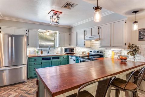 Tiny photo for 240 Smith Street, Burleson, TX 76028 (MLS # 21198131)