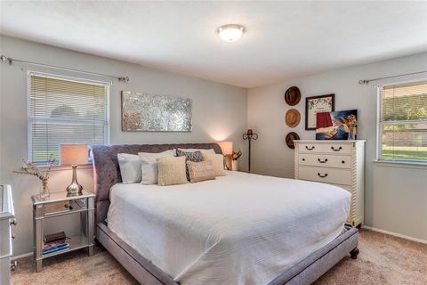 Tiny photo for 240 Smith Street, Burleson, TX 76028 (MLS # 21198131)