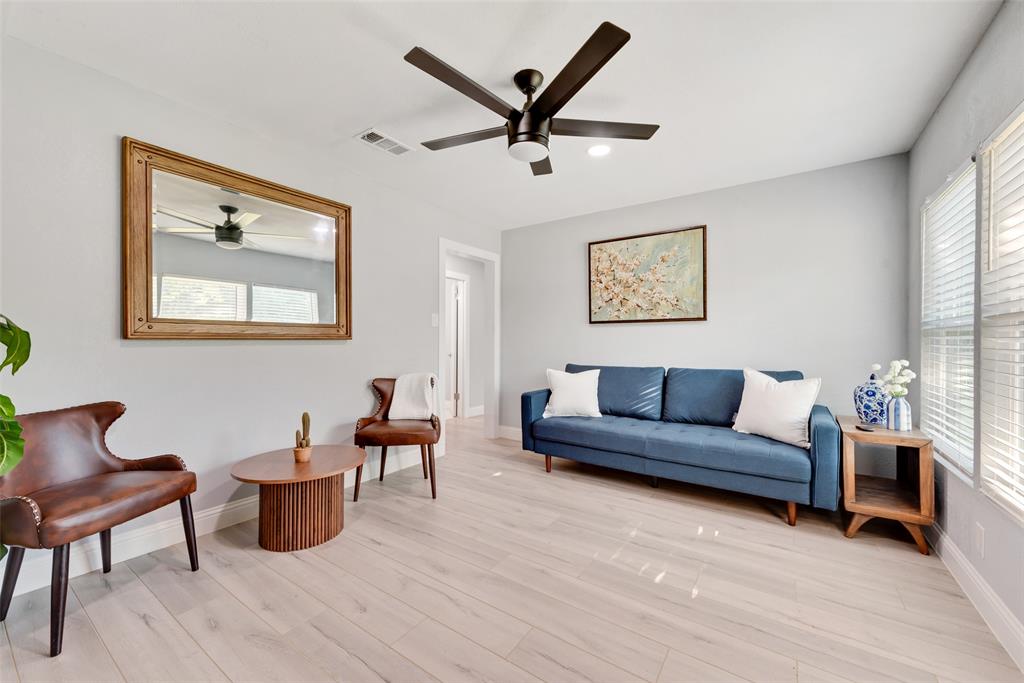 228 Harrison Lane