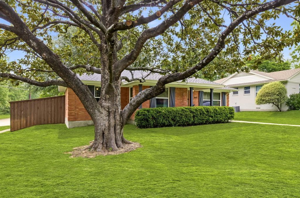 Lochwood - Residential