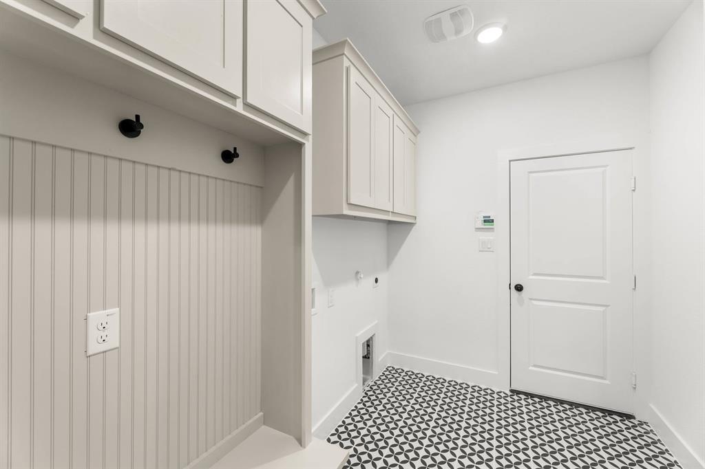 Broadmoor Estates - Residential