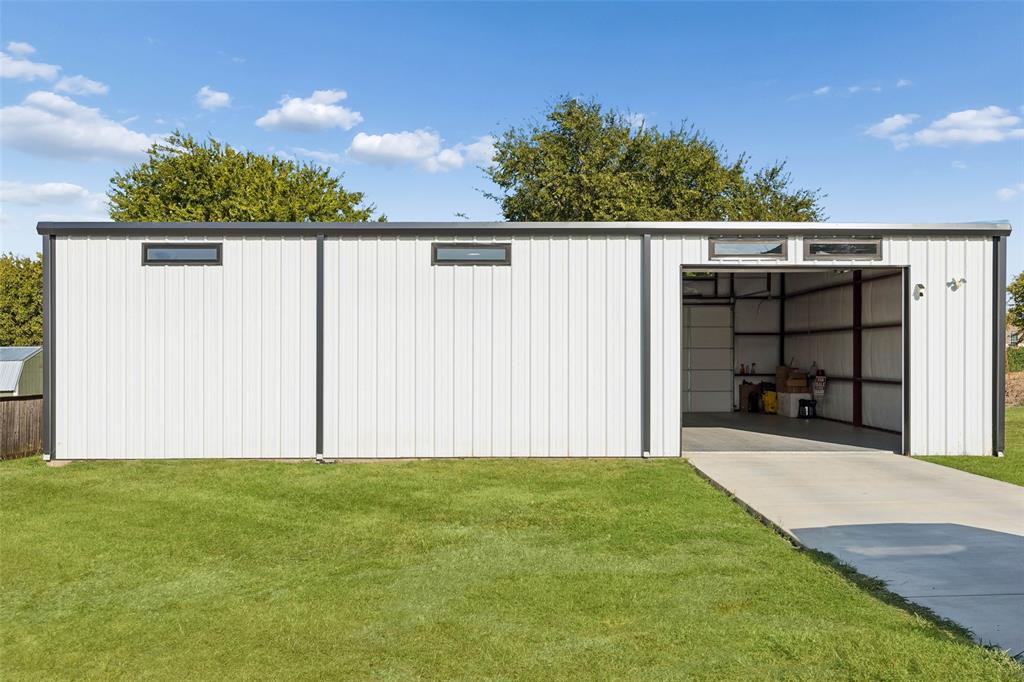 5404 Harrys Place