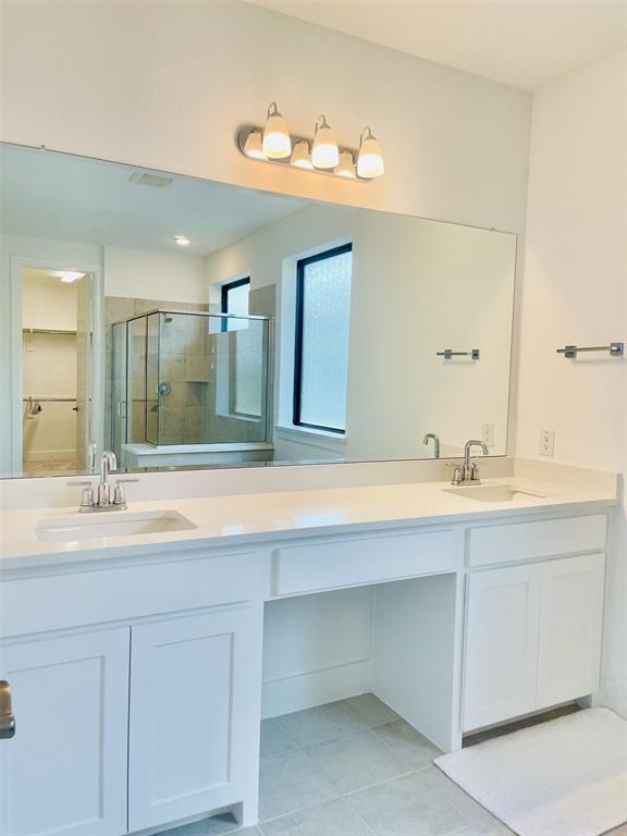 Sapphire Bay - Residential