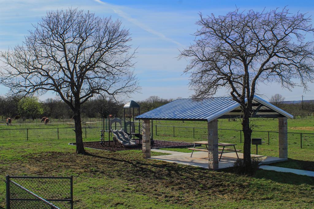 Paradise Oaks Ranch - Residential