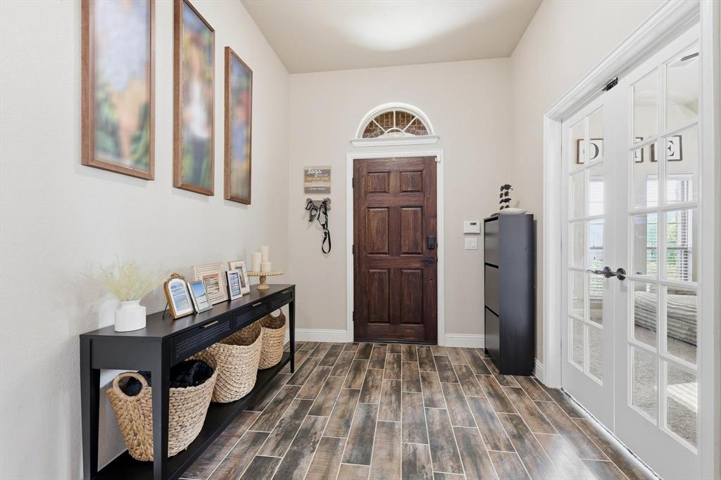 324 Sherbrook Street